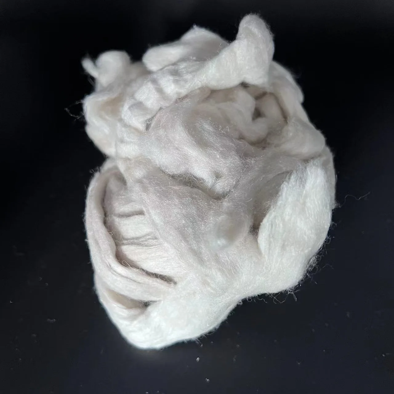 Suitable for spinning the cheapest 70% silk strips