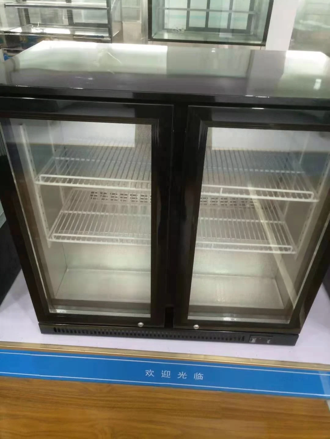 3 Door Glass Supermarket Upright Beverage Beer Bottle Display Showcase Chiller