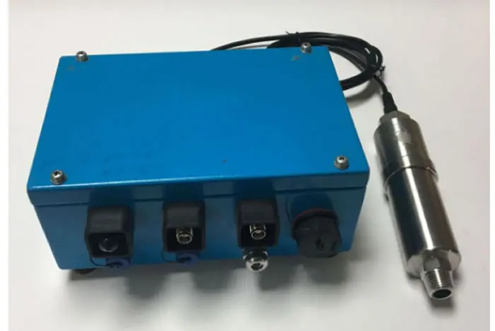 Universal Infrasound Analyzer and Transmitter for Infrasonic Wave Detection in the Environment