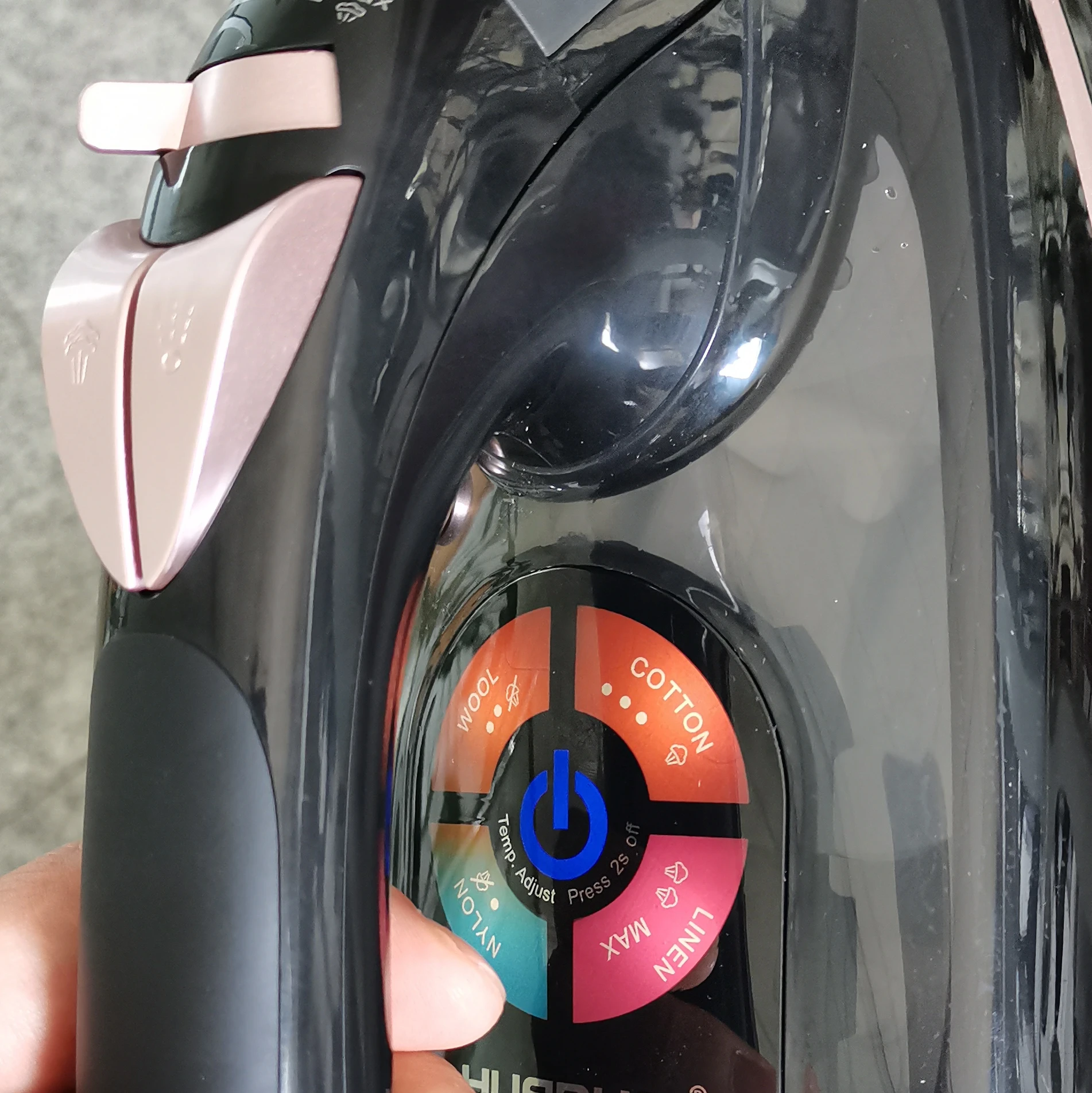 Ceramic Electric Household LED steam iron 2023 Dry steam ironing machine wet