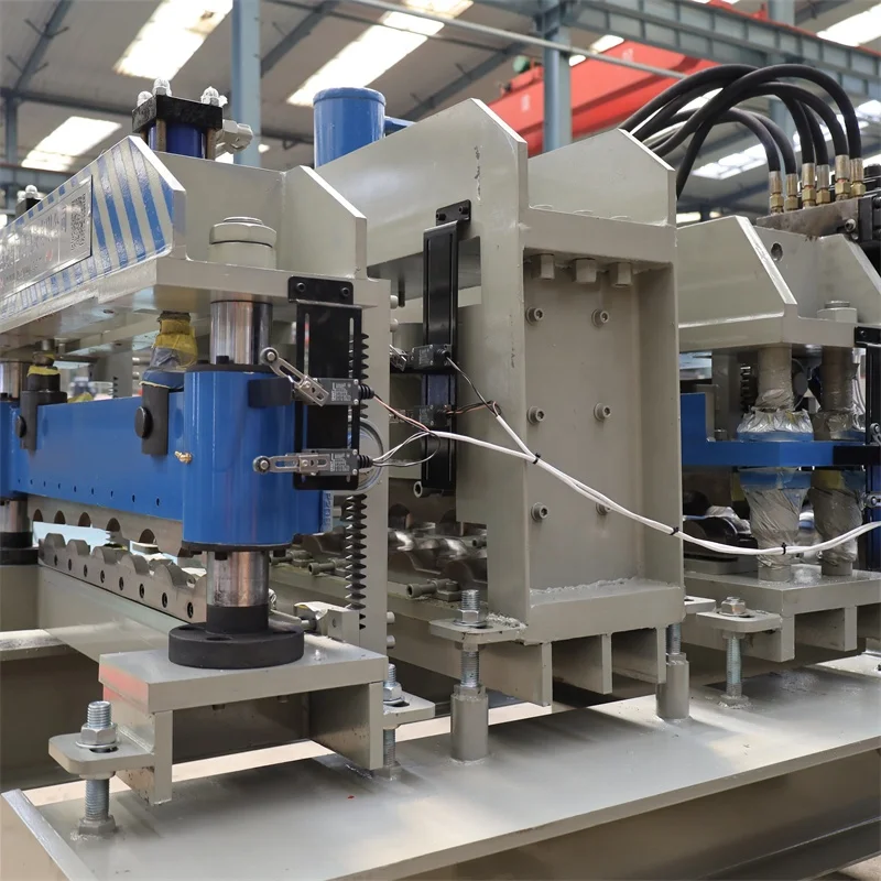 High Quality Automatic Colour Glazed Tile Metal Steel Roof Panel Roll Forming Machine