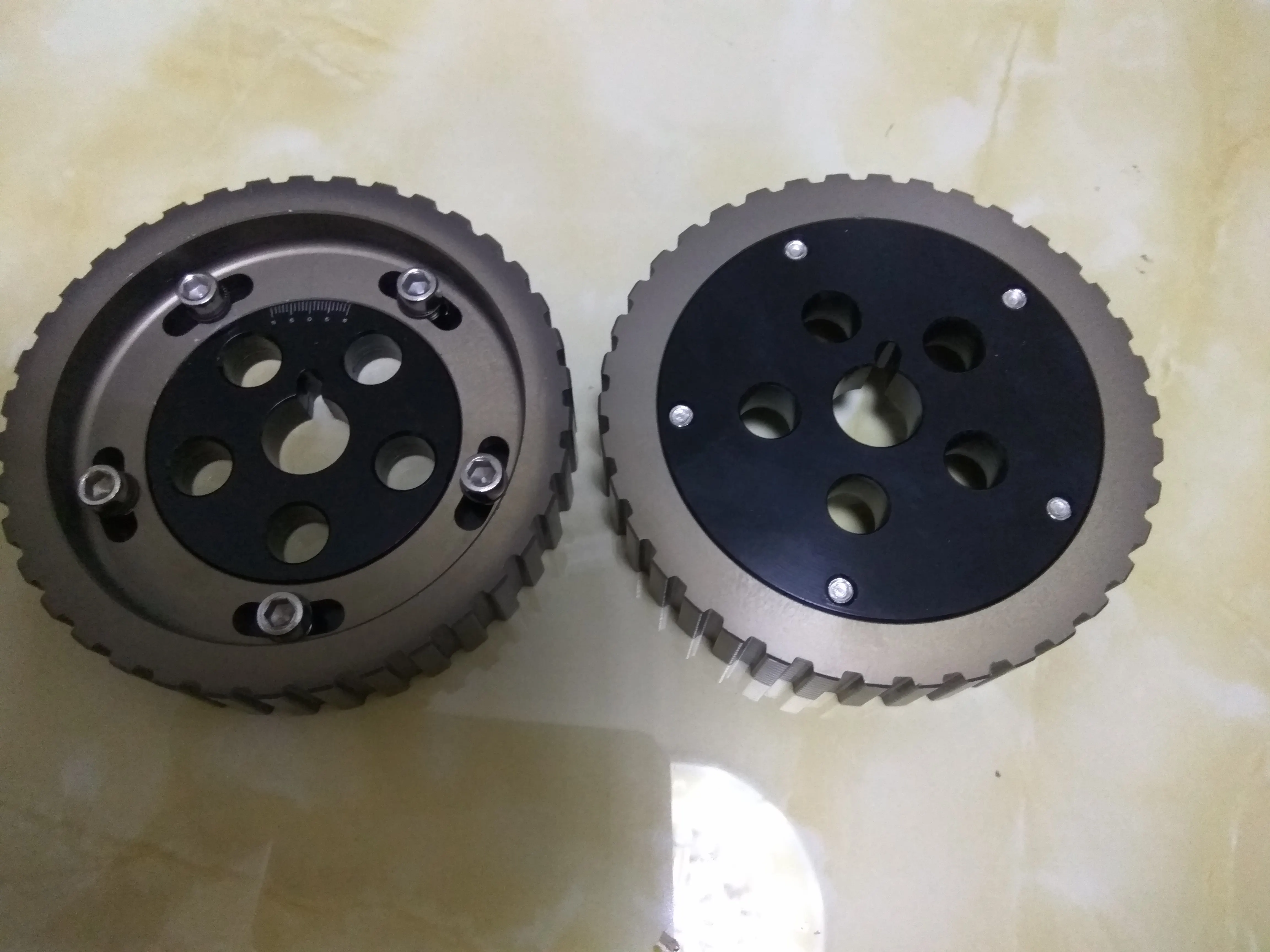 camshaft gear for volvo 8v 244 740 240 B21 B23 V8  B230  B18 B20 cam gear  B200 vernier pulley cam gear cam pulley