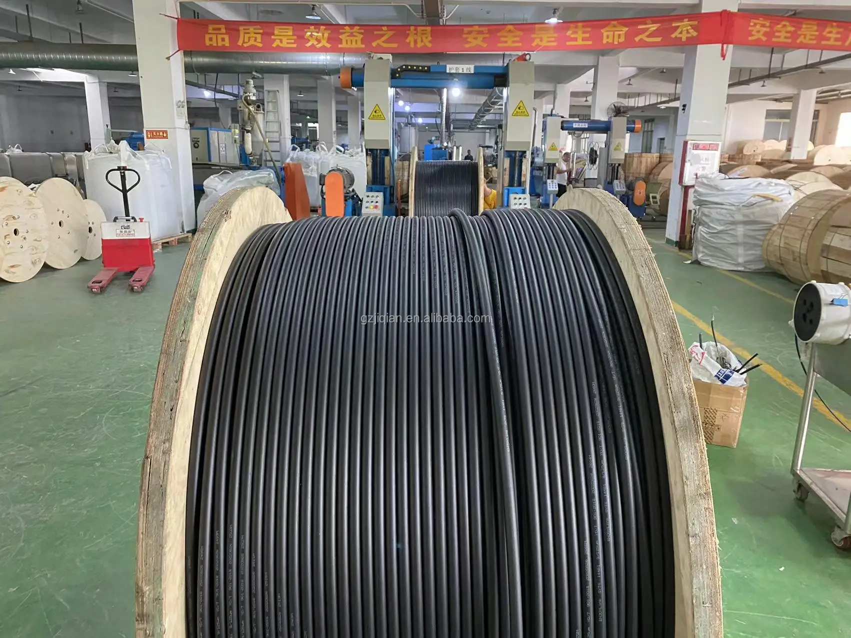 ADSS Fiber Optic Cable  6/12/24/48/96 Core Adss De Cable With Aramid Yarns