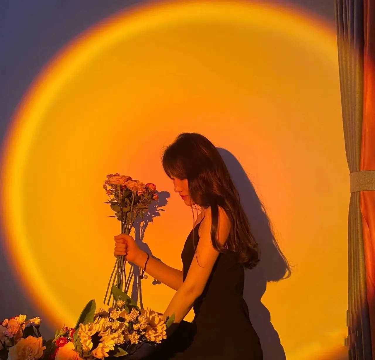 2023 New Arrivals Rainbow Sun Sunset Home Decor LED Night Light Robot Sunset Projection Floor Lamp Projector Light