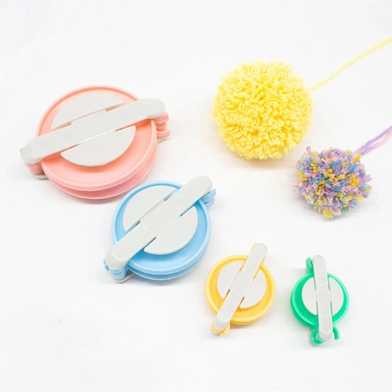 4 Sizes Fluff Ball Weaver PomPom Maker Knitting Loom Kit Kids DIY Craft Supplies Weaver Needle Knitting Wool Tools