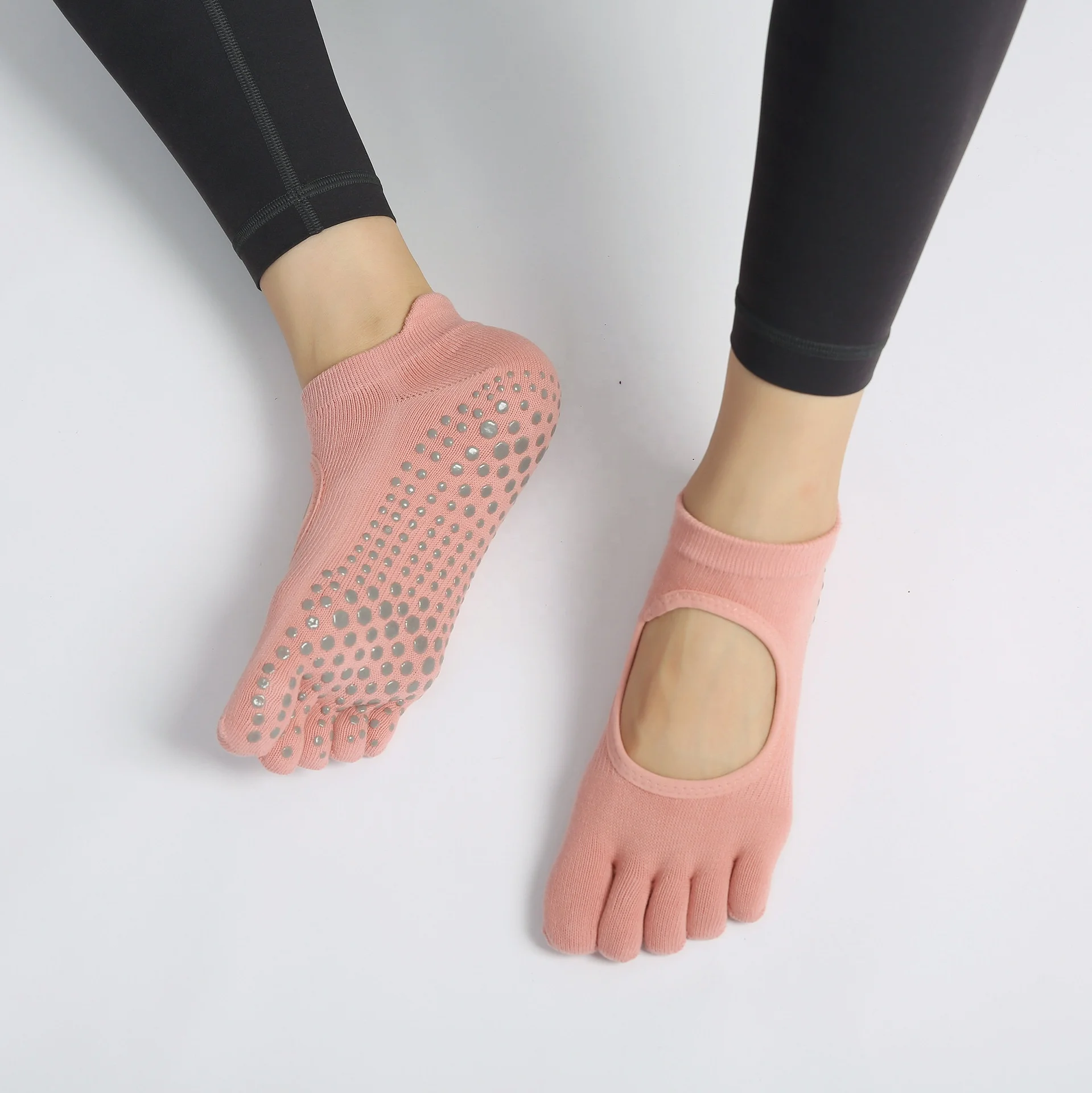 Custom Embroidery Logo Pilates 5 Toes Socks Anti Slip Non Slip Yoga Socks With Grip For Women