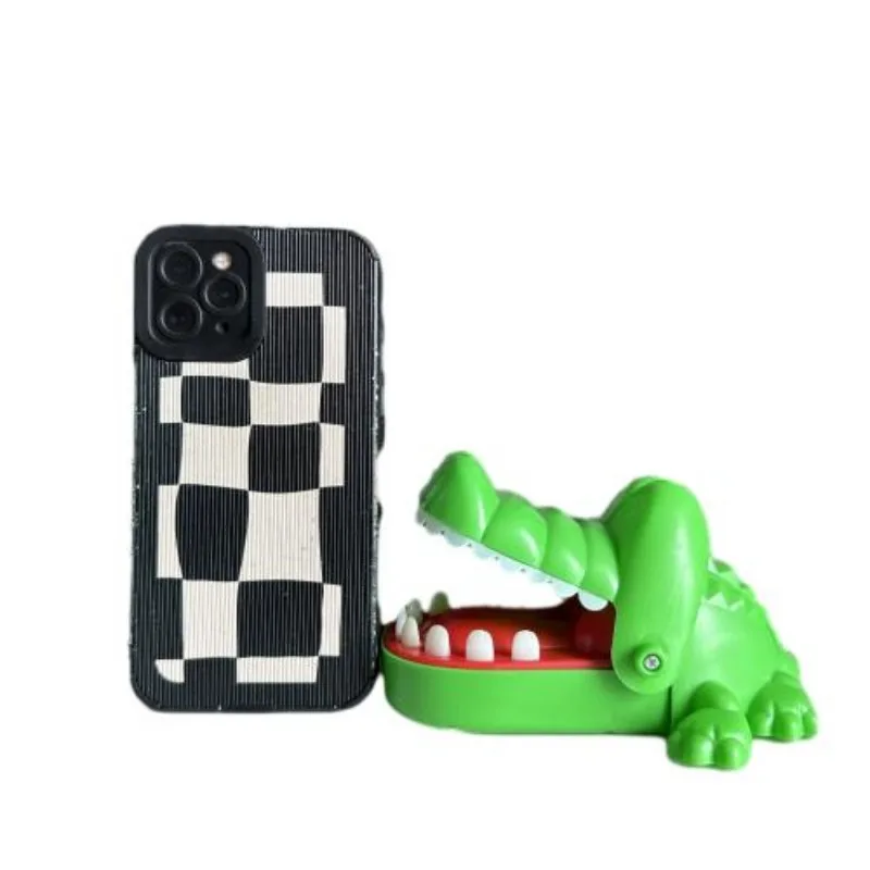 Wholesale 2pcs Crocodile Teeth Alligator Biting Finger Dentist Games Party Children Game Gags Practical Jokes Toys