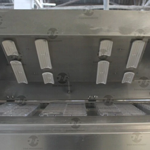 Full Automatic Ball Chocolate One Shot Depositing Production Line with Double Depositor and 14 Layer Cooling Tunnel