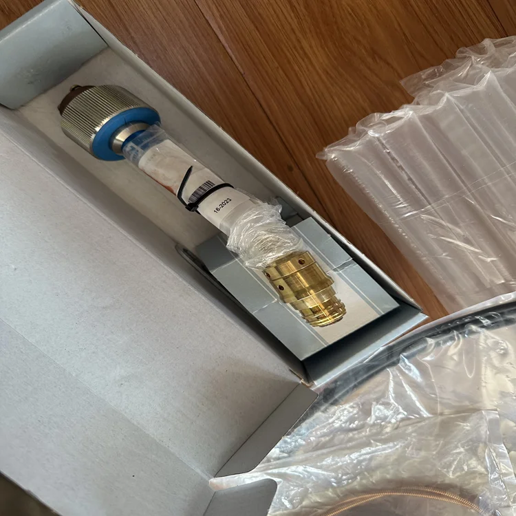 TBI MIG Water Cooled Torch with FANUC M-10ID/8L for 400A 500A Mig Welding for High-Amperage MIG Welders