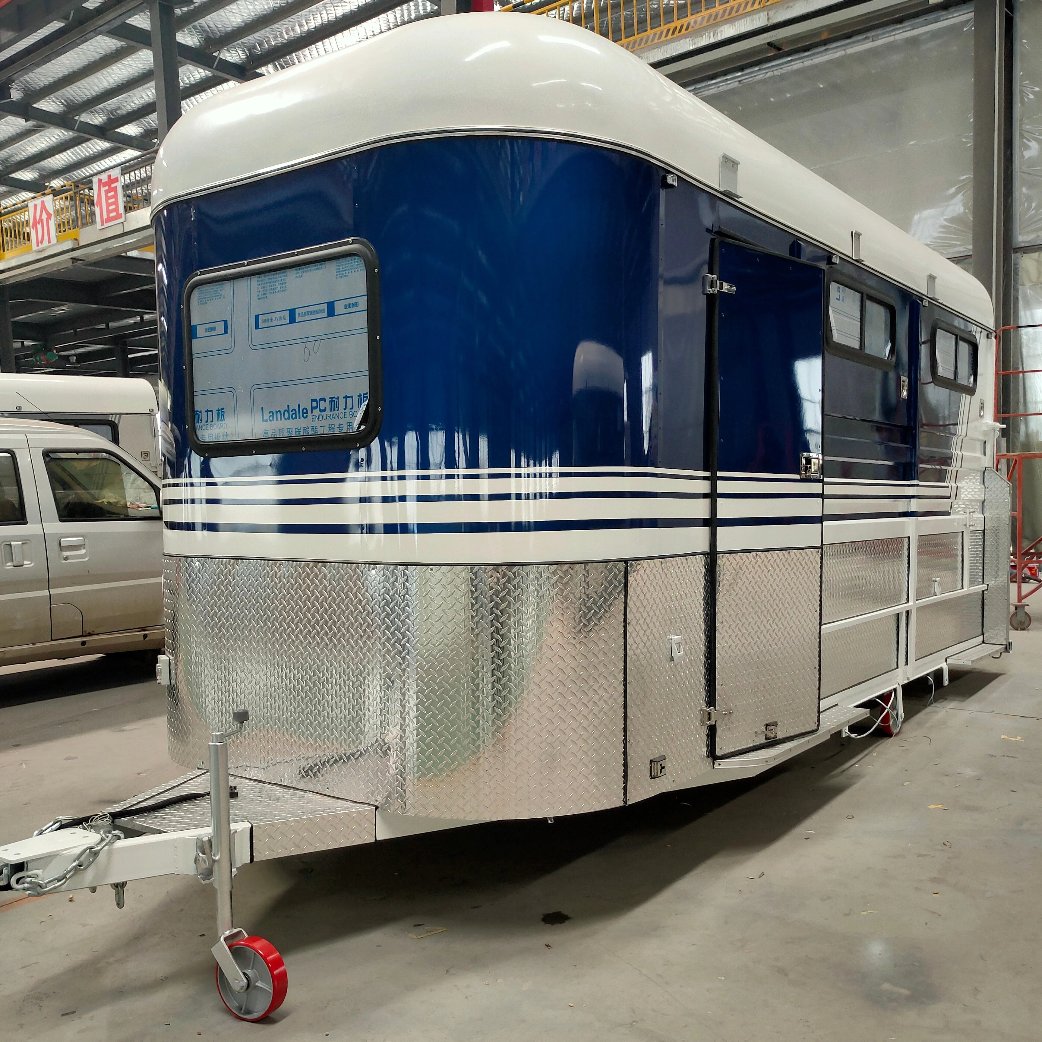 2 лошадь угол нагрузки прицеп, классический лошадь прицеп