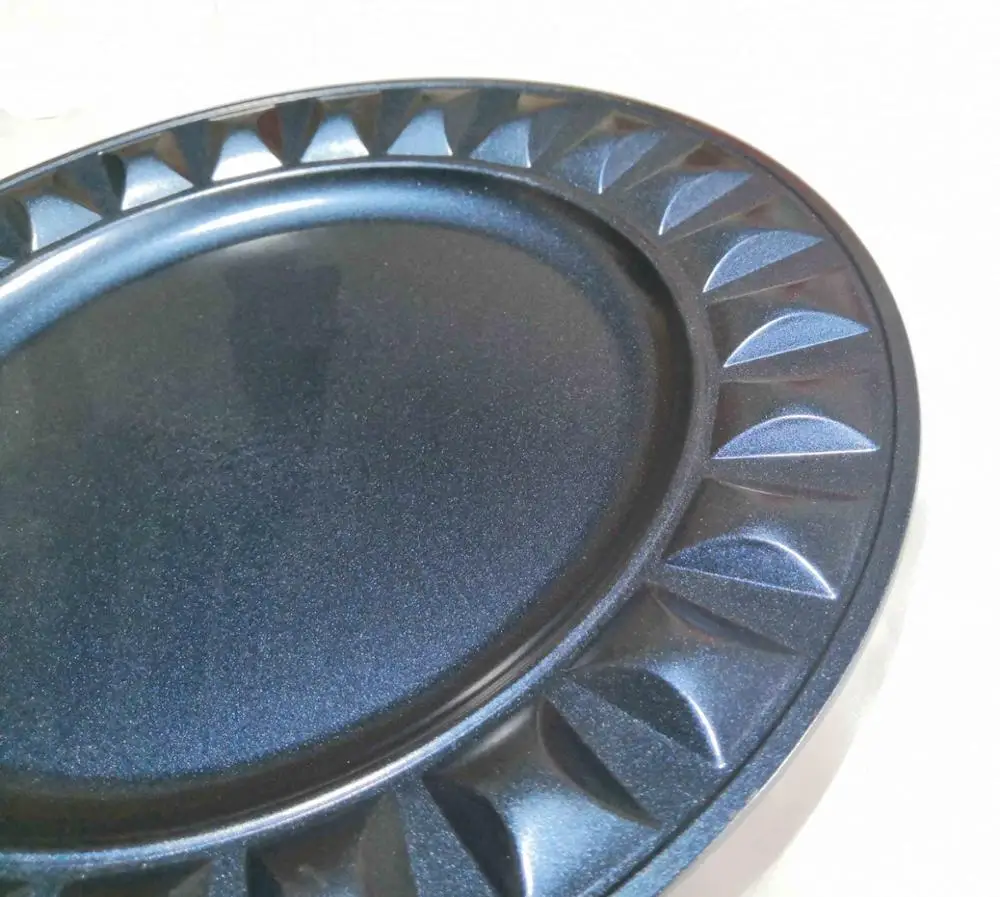 Высокое качество, оптовая продажа, дешевое свадебное украшение, простые синие пластиковые тарелки для зарядного устройства