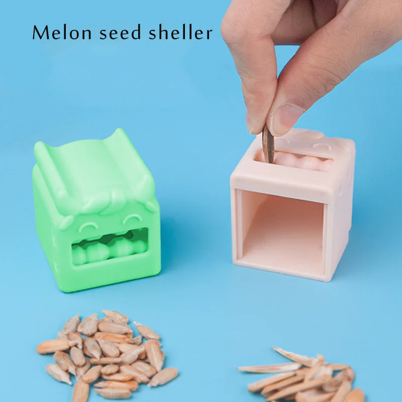 Peel the melon seeds with your hands