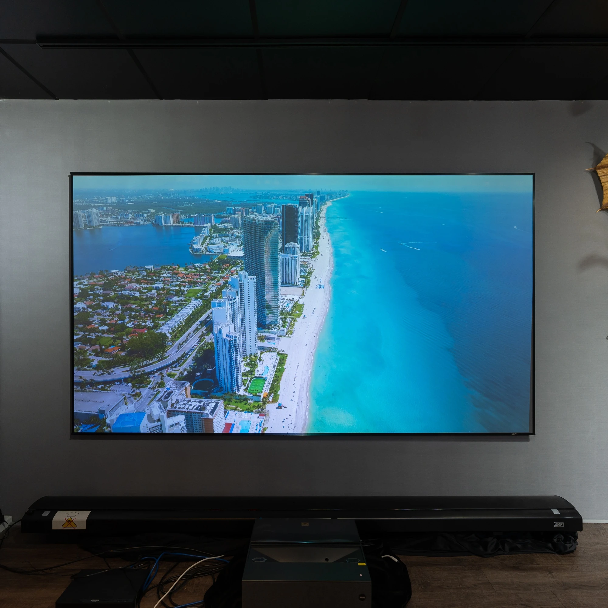 AR100H2-FALR5  fresnel New Product Ideas 2022 100inch 16:9 8K HD alr fresnel screen for ust laser projector screens