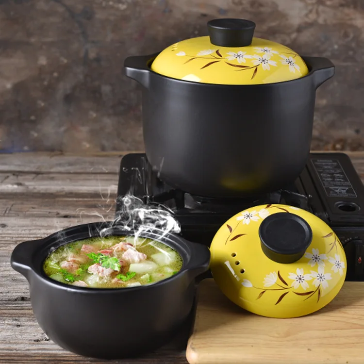 Wholesale hot selling durable casserole ceramic clay pots for cooking cookware casseroles dish with yellow lid