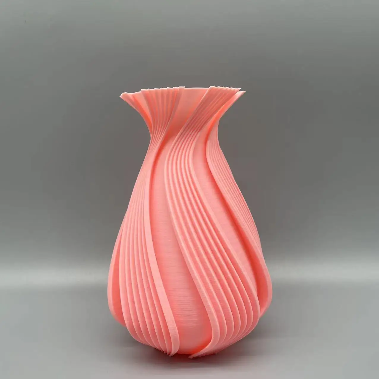 Промышленные цветочные горшки с 3D-печатью