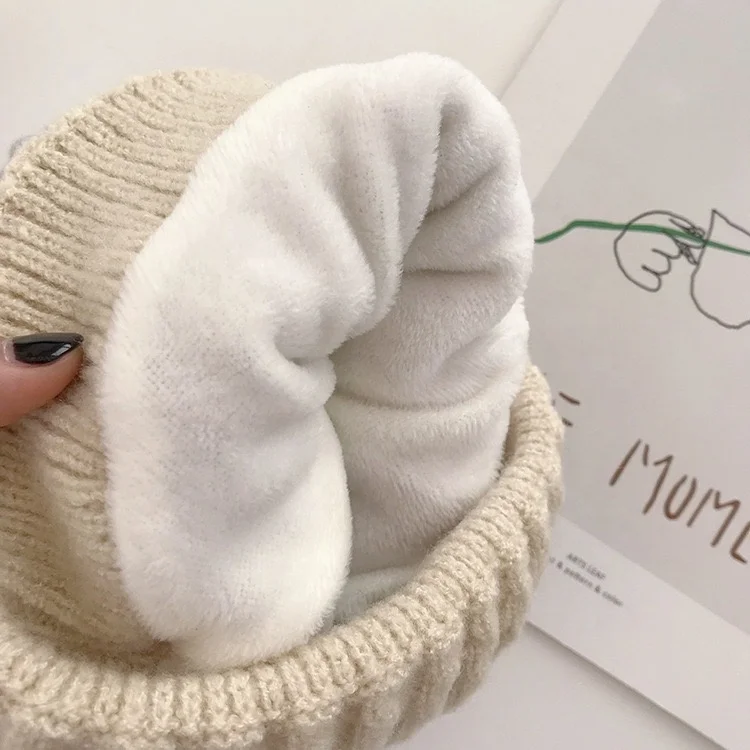 KENSHELLEY Amazon High Quality Winter Hat Women Luxury Mixed Color Beanie Hat Thicken Wool  Cable Knitted Beanie With Lining