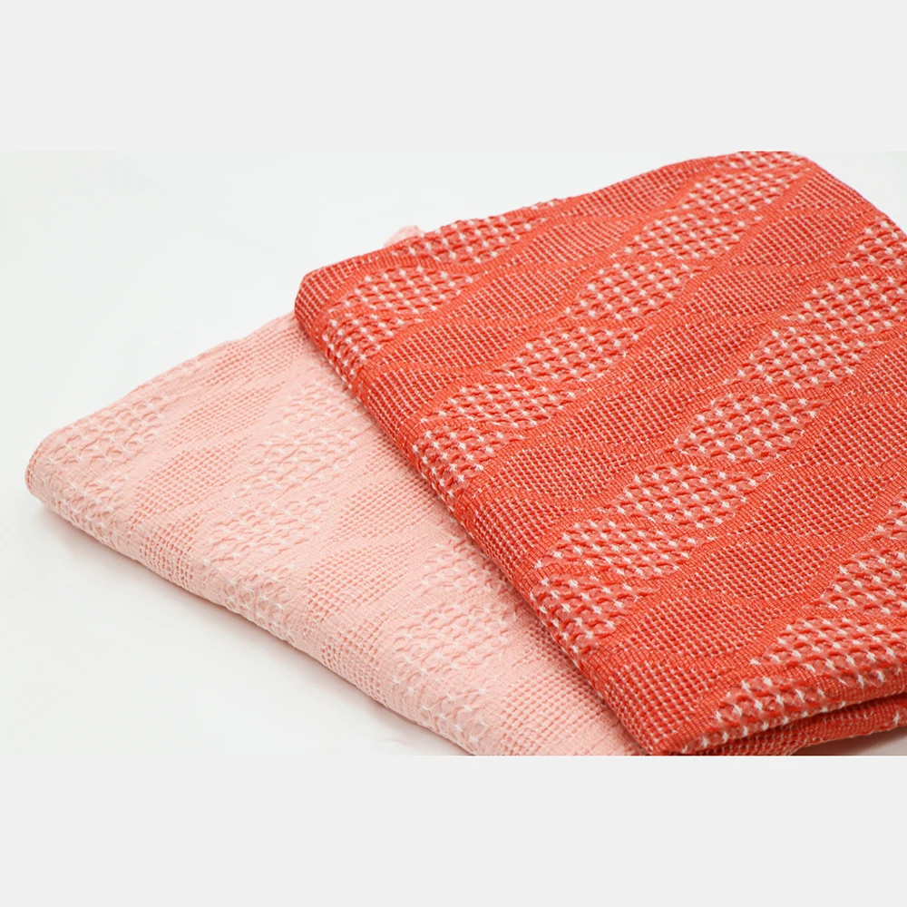 Роскошные красные жаккардовые цвета на заказ окрашенные в легкую толстую ткань зимнее одеяло для взрослых Корейская кровать пикника уличные накидки