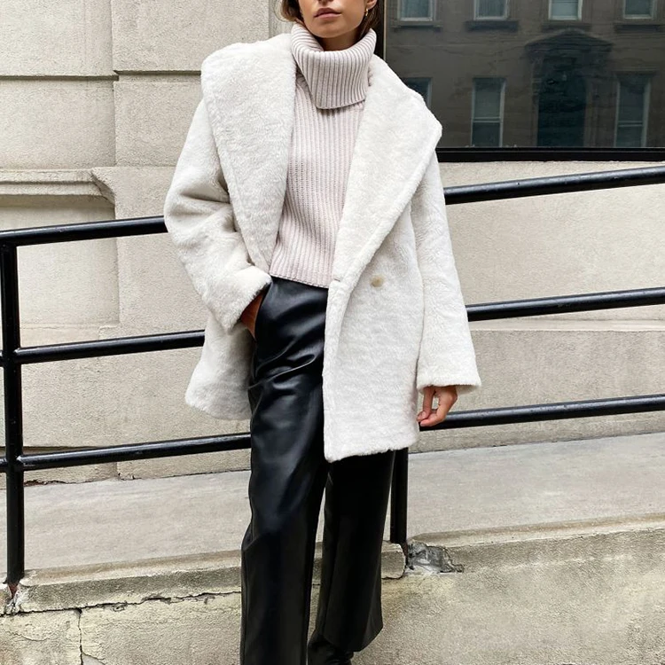 2022 Latest New Fashion Design Women Wool Casual Winter Faux Fur Coat  Women Jacket And Coats For Women