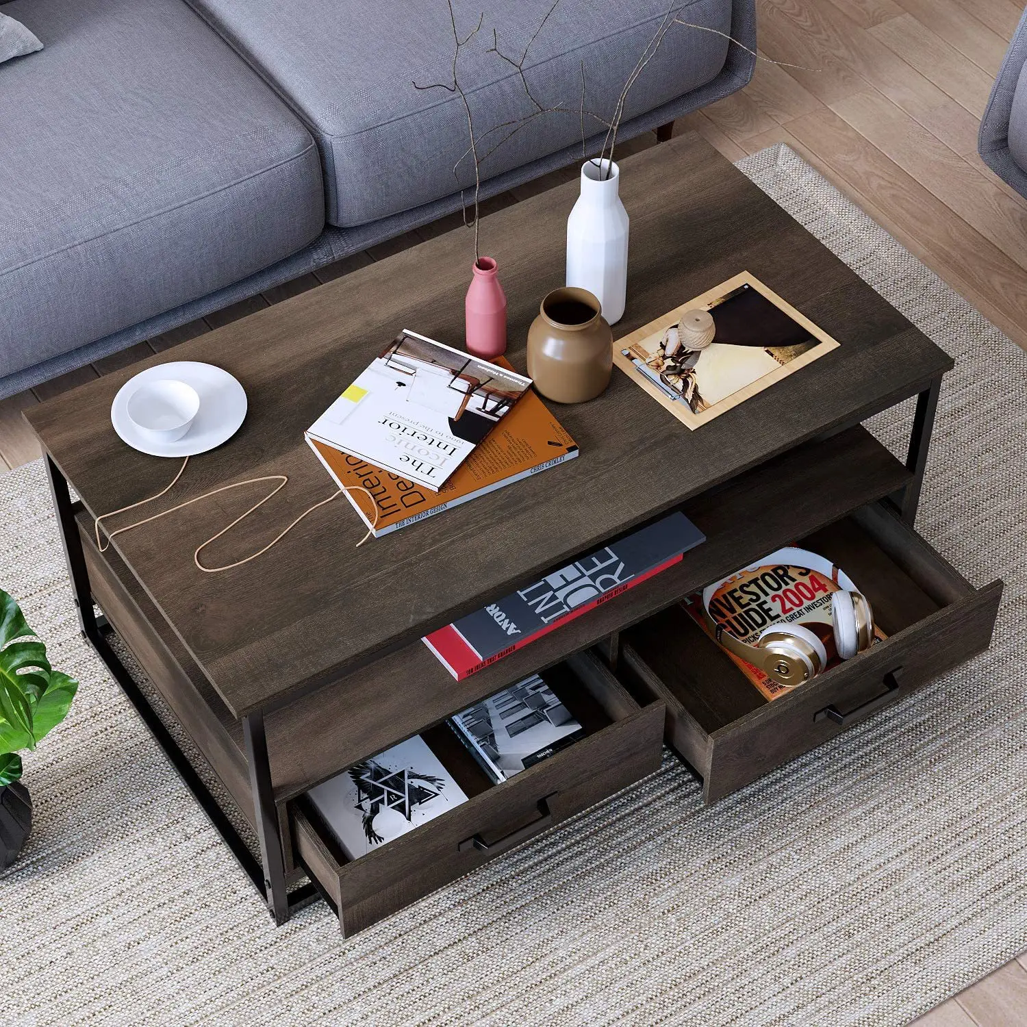Simple coffee table with drawers