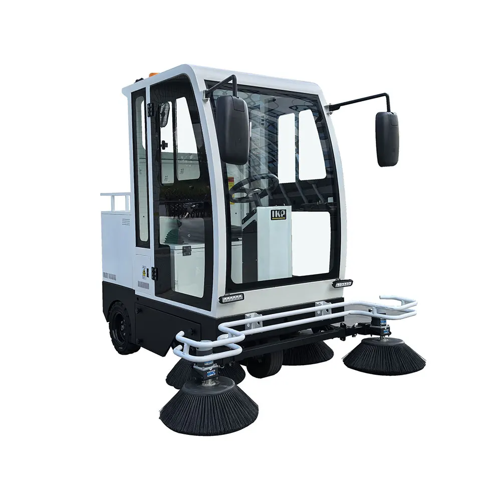 Full Closed Driving China Road Sweeping Machine Sweeper Vehicles Street Sweeper