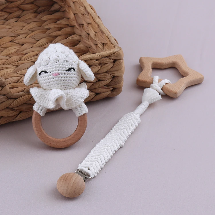 Newborn  Baby Shower Gift Set with box  Souvenir Baby Cotton Blanket Teething Baby Rattle Milestone Wooden Toy Set