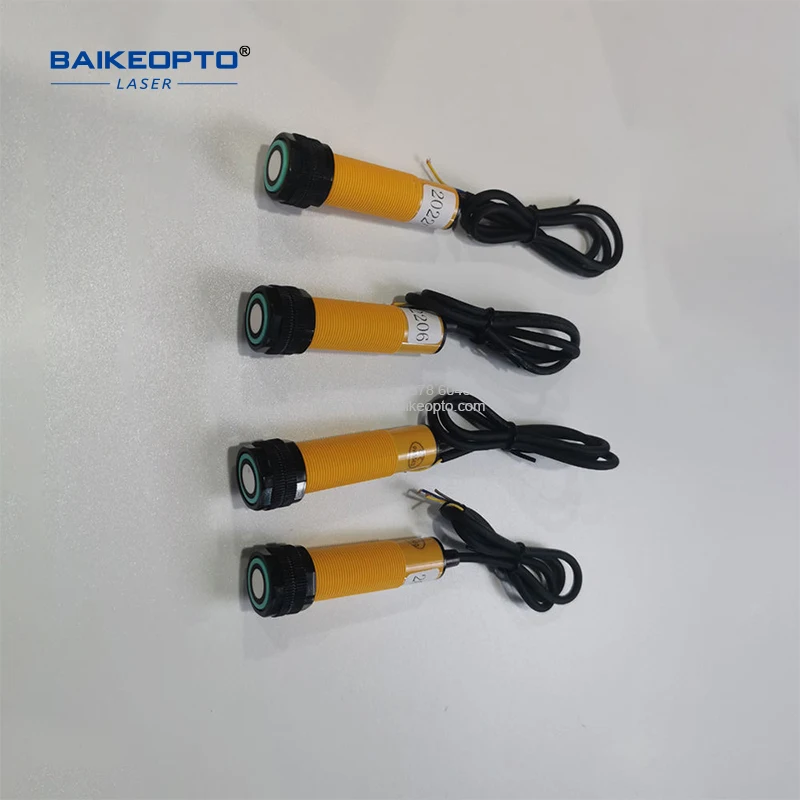 M18 Photoelectric switch E3F-DS30B2 30cm adjustable detection distance diffuse DC three wire NPN NC