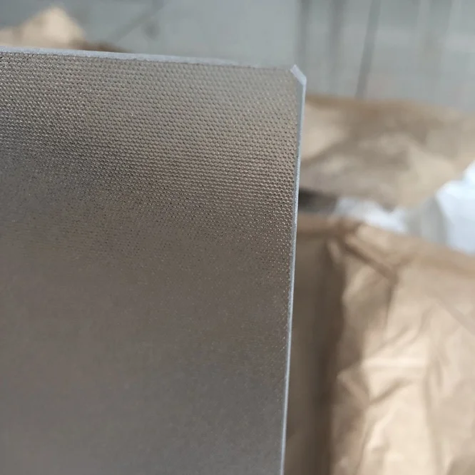 3.2mm Low Iron Glass High Transmittance Photovoltaic Ar Coated Solar Panel