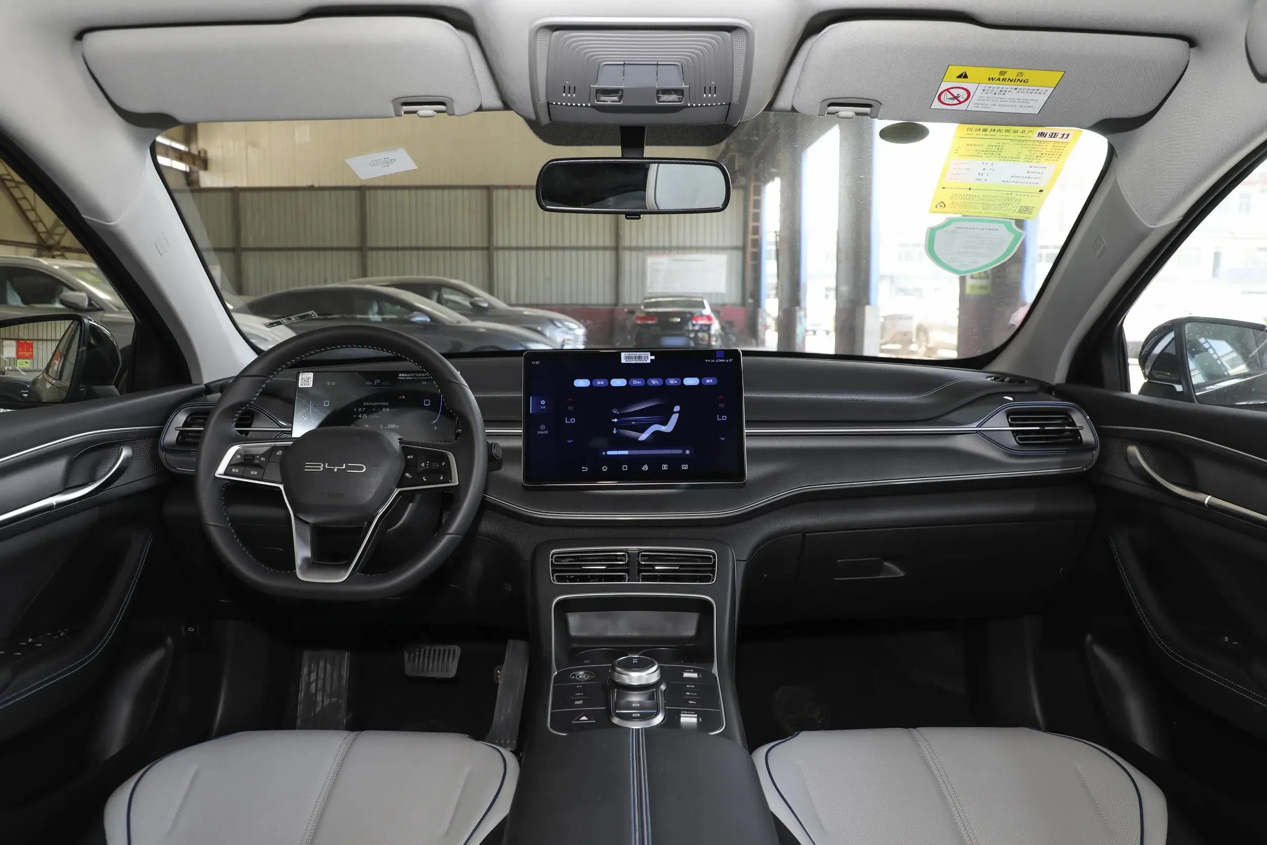 Купить Высокопроизводительные гибридные автомобили BYD King 4-дверный 5-местный седан новые энергетические произведенные в Китае