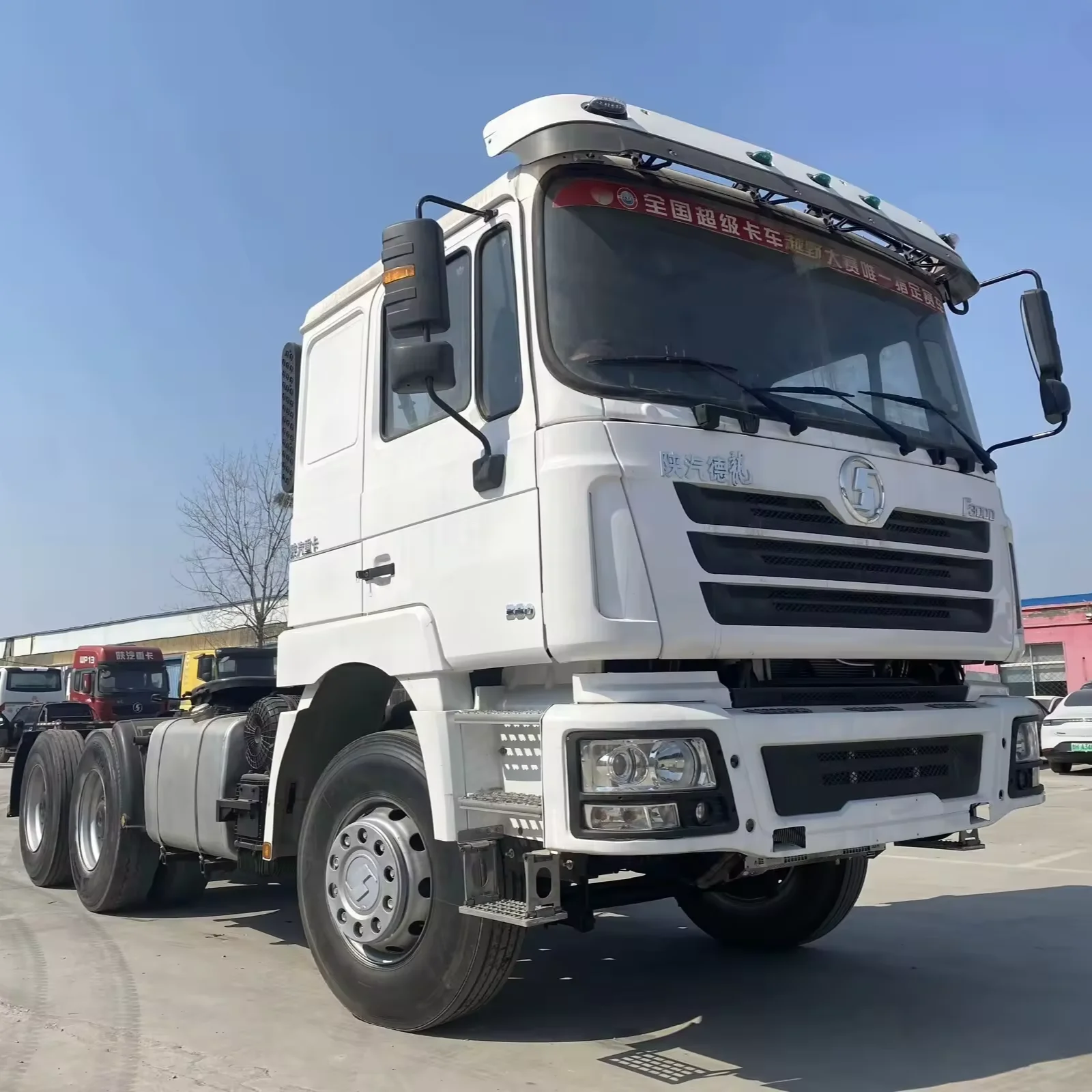 Тяжелый тягач Shacman M3000 6x4 с двигателем Weichai мощностью 400 450 л.с.