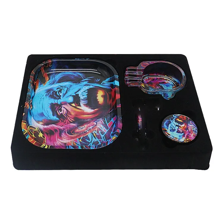 Wholesale Smoke Shop Smoking Set Metal Rolling Tray Custom Herb Grinder Glass Ashtray Smoking Accessories Kit