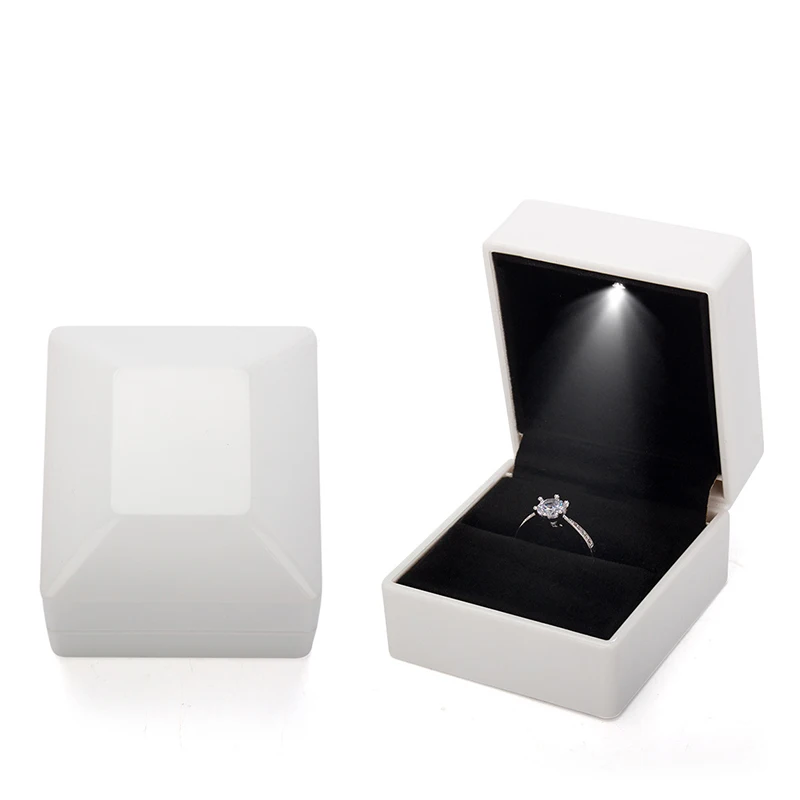 wholesale custom logo pendant necklace ring earring bracelet ring necklace bracelet led jewelry packaging gift box with light