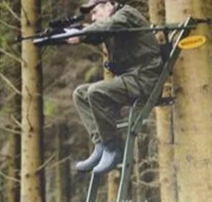 Alum. Folded Ladderstand without the rear support legs/Tripod with rear support legs