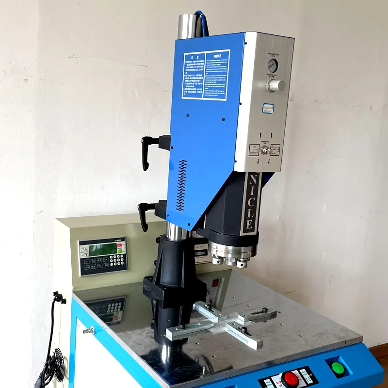 Custom servo motor 35k 2000w ultrasonic auto welding polypropylene welder machine