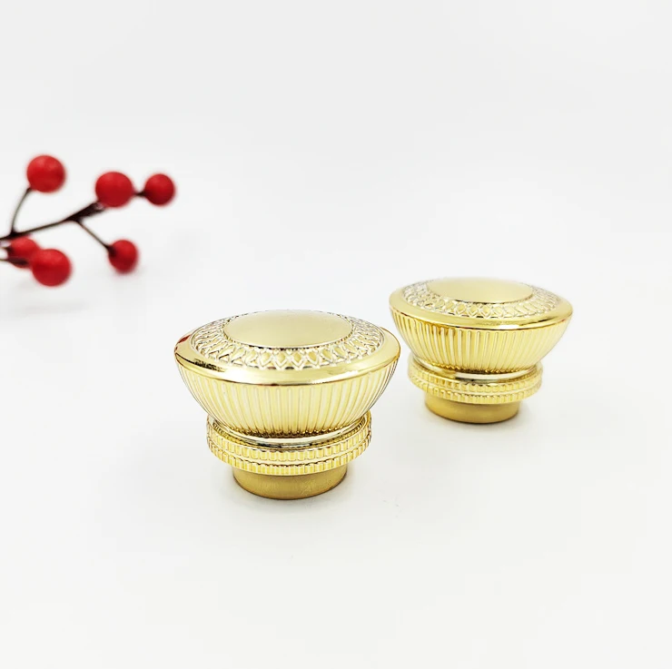 Low MOQ factory custom golden luxury metal zinc alloy lid zamac  perfume cap for perfume glass bottle
