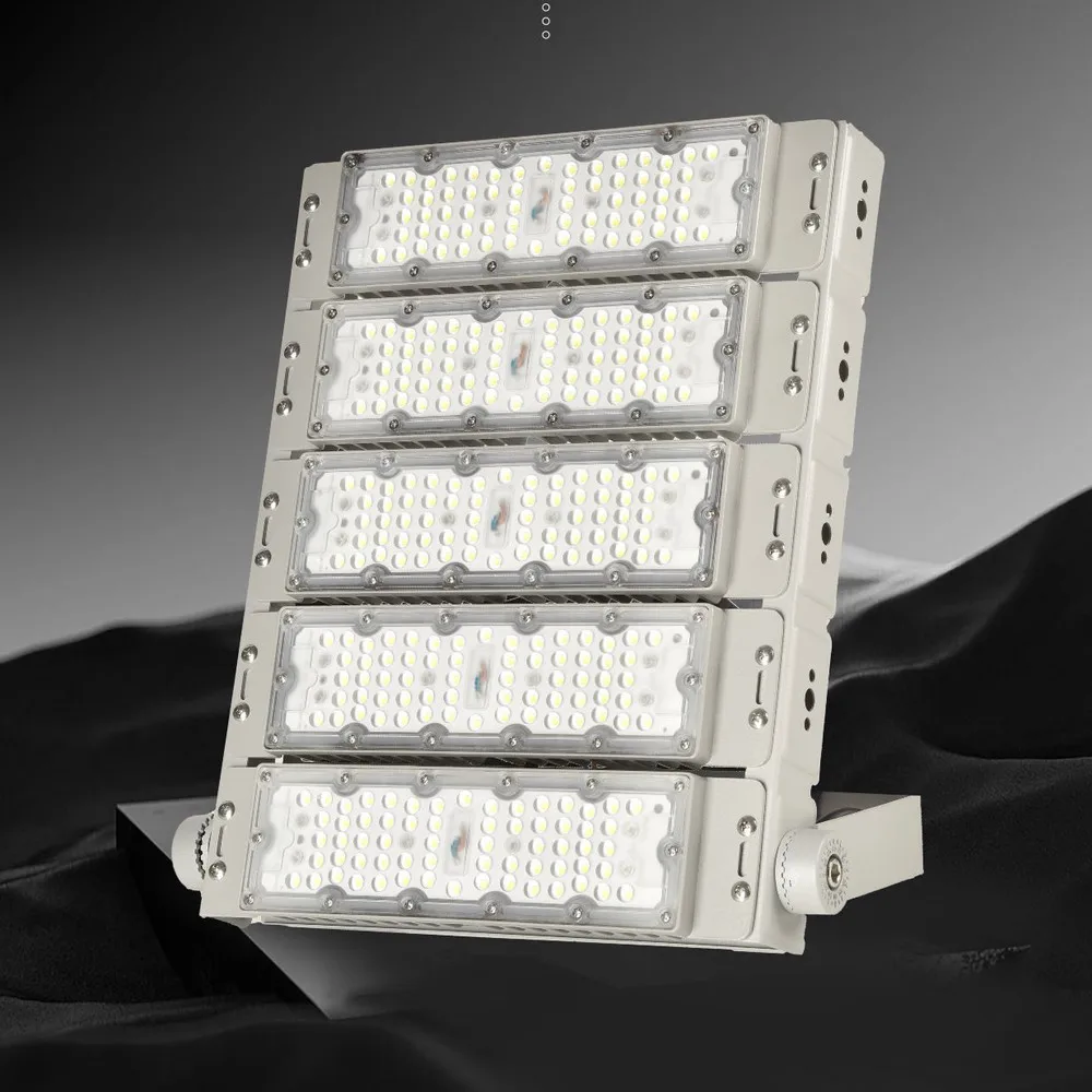 ZYL High Bright High Mast Outdoor LED Flood Light for Sports Stadiums IP65 Rated Variants 50W 100W 200W 300W Module
