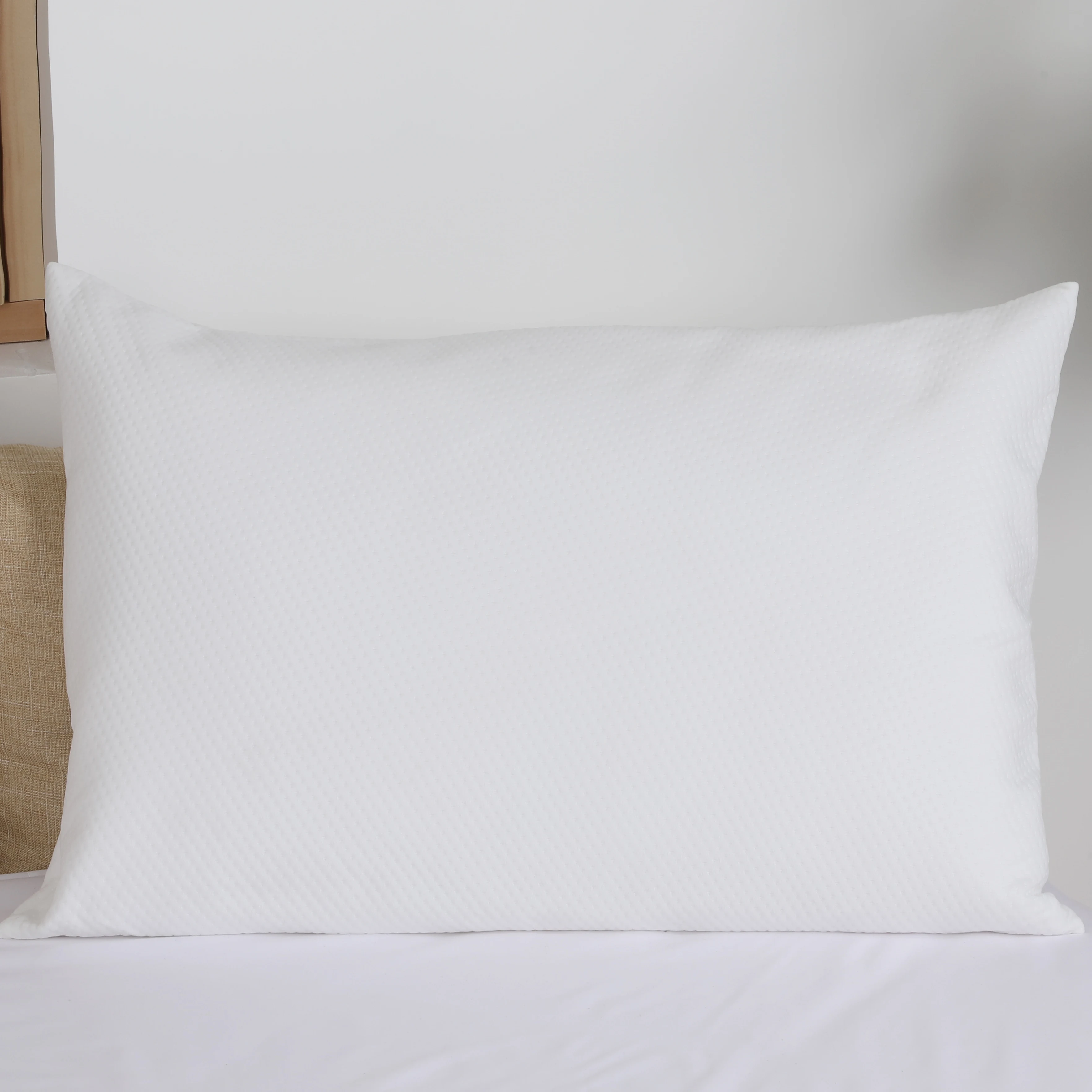 Wholesale ultra soft and breathable white bamboo fabric pillowcases with zipper