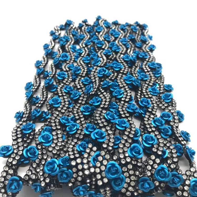LP211 Wholesale crystal rhinestone blue flower plastic Black  trimming cup chain rhinestones for dress
