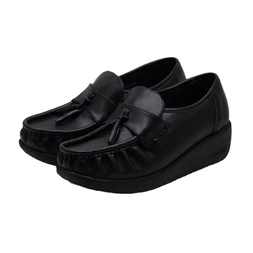 Nurses Shoes Best Quality from Thailand for Women in Black Microfiber SN822MBK Rubber Sofit Thailand . Fabric/Foam Lining