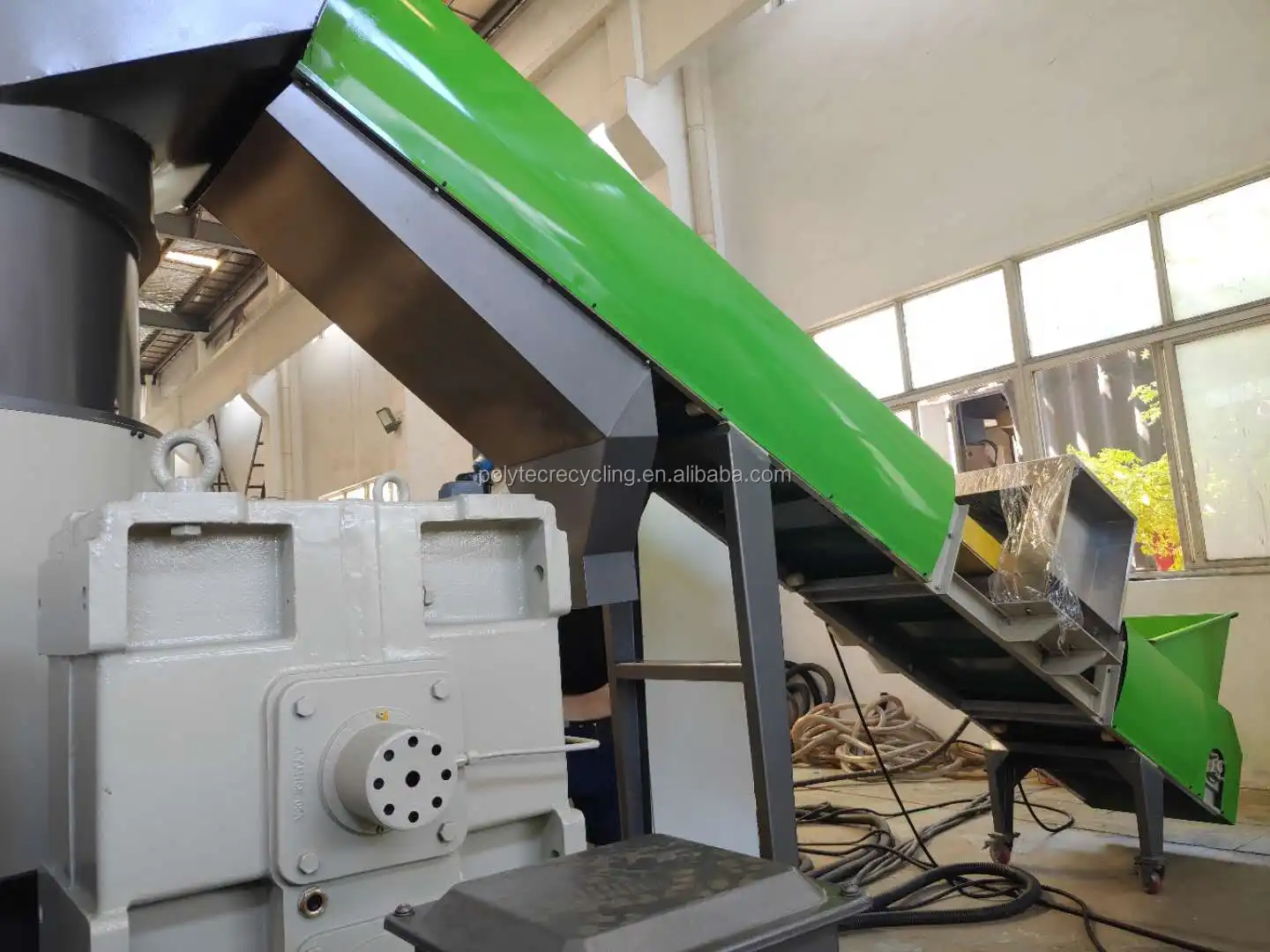 
POLYTEC PP white polypropylene woven bag pelletizing recycling machine 