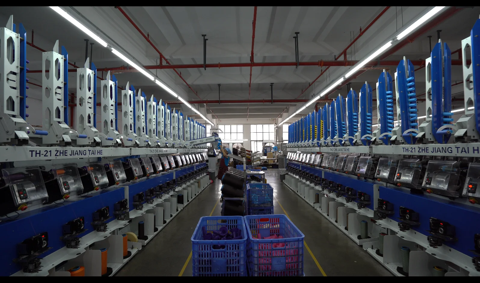 Wholesale Factory Silk Embroidery  thread rayon embroidery thread For high speed computer embroidery machine