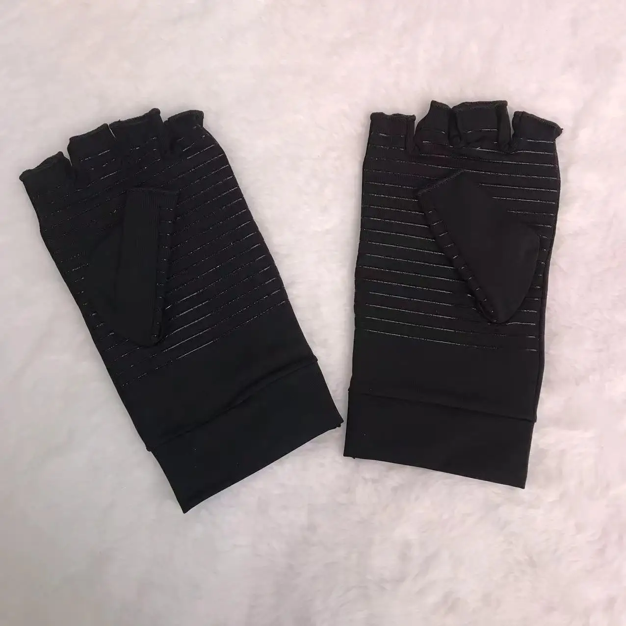 Outdoor Anti-slip Copper Fiber Half Finger Arthritis Gym Gloves Bike Bicycle Cycling Gloves For Men and Women