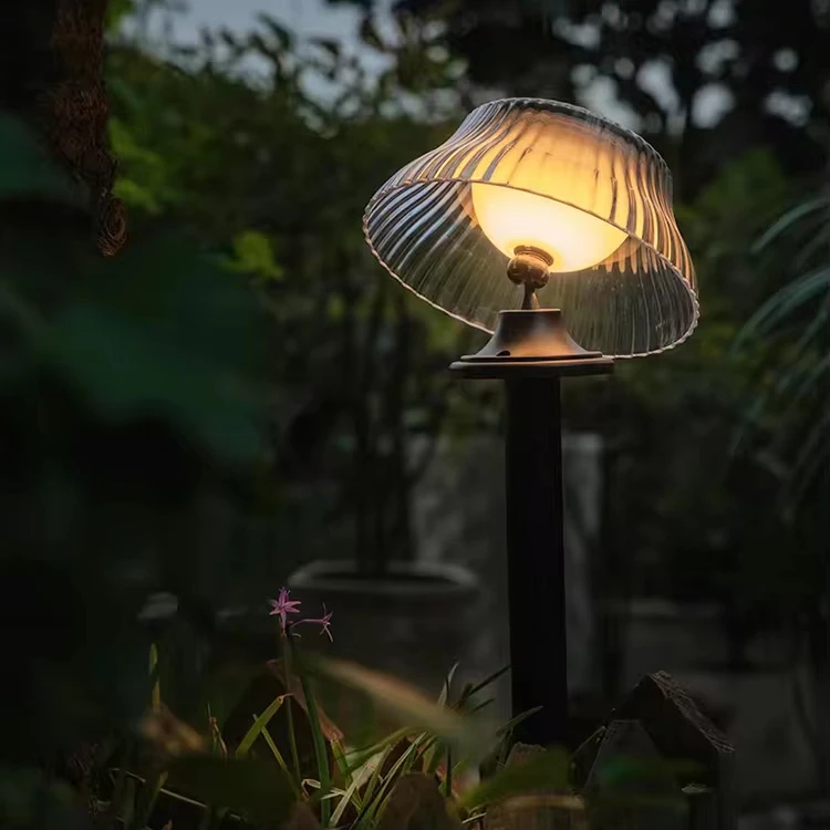 Solar Outdoor Lawn Lights Long Lasting Waterproof Solar Powered Outdoor Lights for Pathway Garden Lawn Patio Walkway Driveway