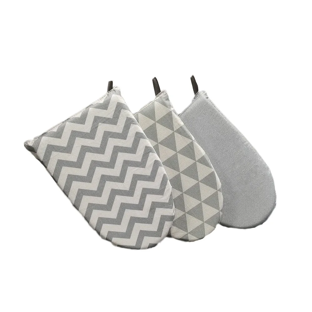 Garment Steamer Ironing Pad Waterproof Anti Steam with Finger Loop Heat Resistant Ironing Board for Clothes Steamers