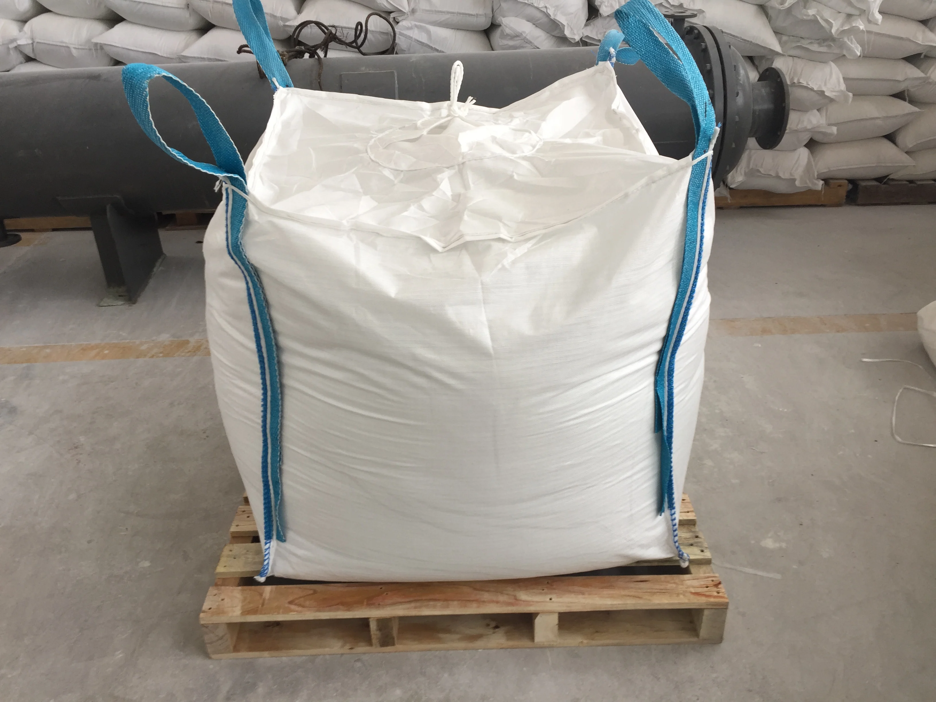 Factory provide high quality and effective flame-retardant smoke suppression molybdenum trioxide 99.5%Min