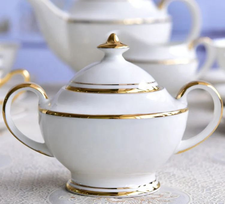Custom white ceramic  gold rim line 17 pieces bone china coffee & tea sets tea cup set English tea set