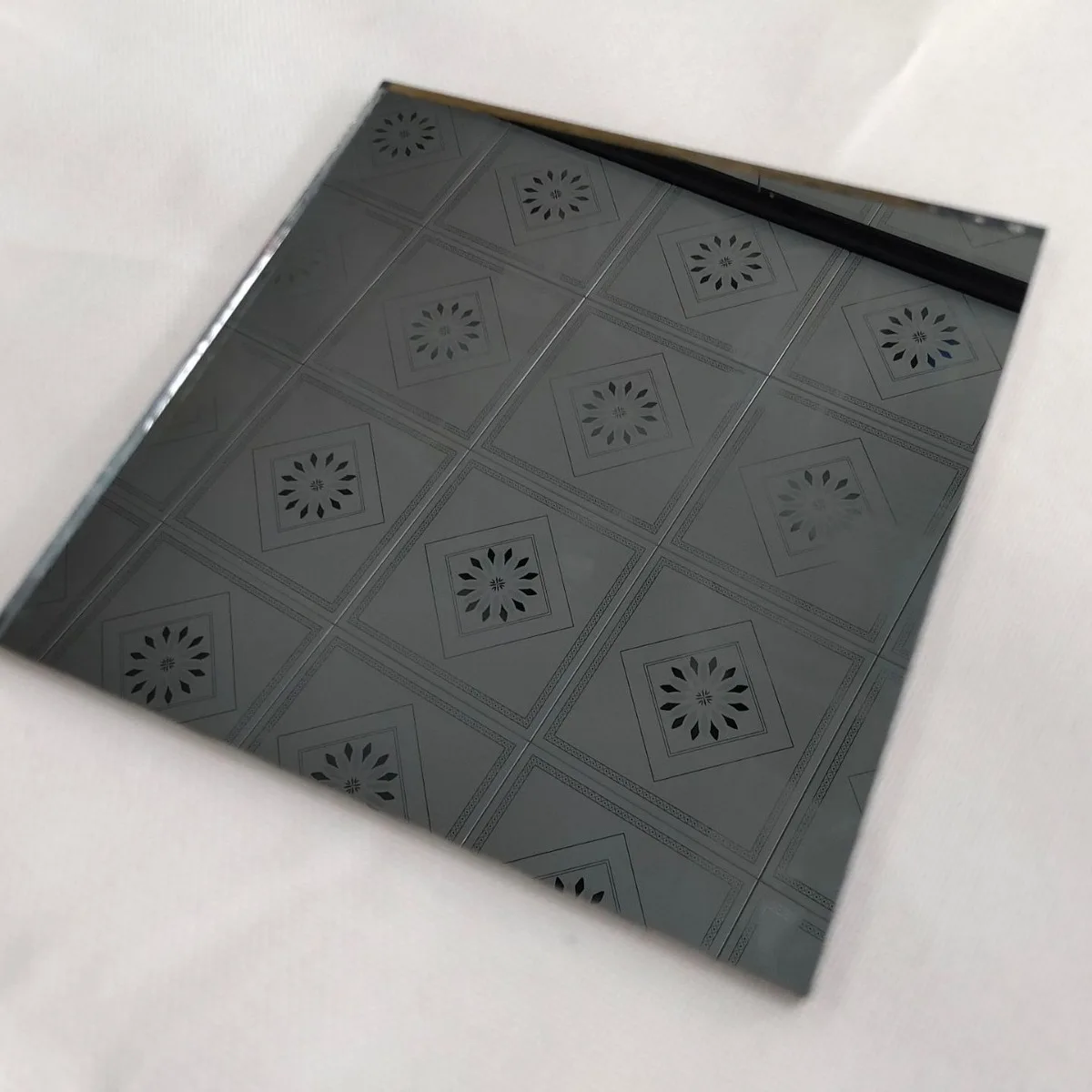 brown golden ultra thin large glass sheets wholesale standard 3mm 5mm mirror aluminum mirror glass sheet sizes