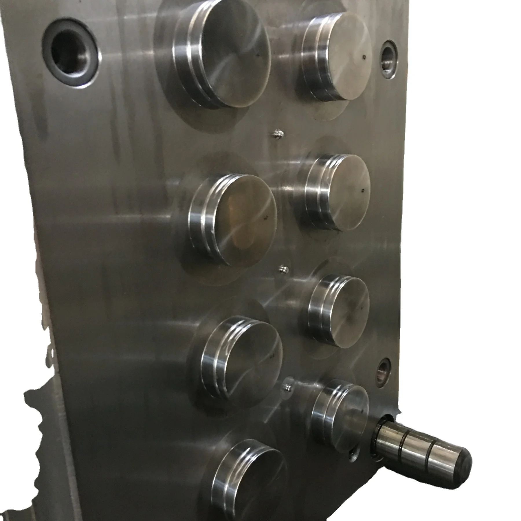 8cavity half hotrunner glass bottle coffer cap injection mould