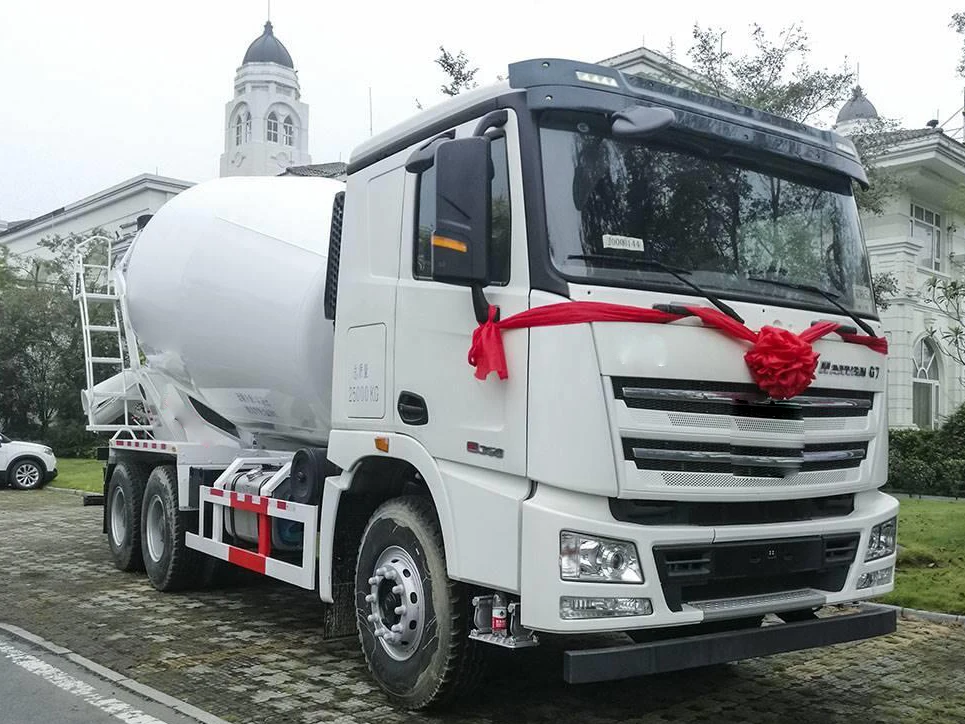 8 куб. М Бетономешалка HOWO ZZ1317N306GF1 8*4 шасси уровня VI G4804D для продажи