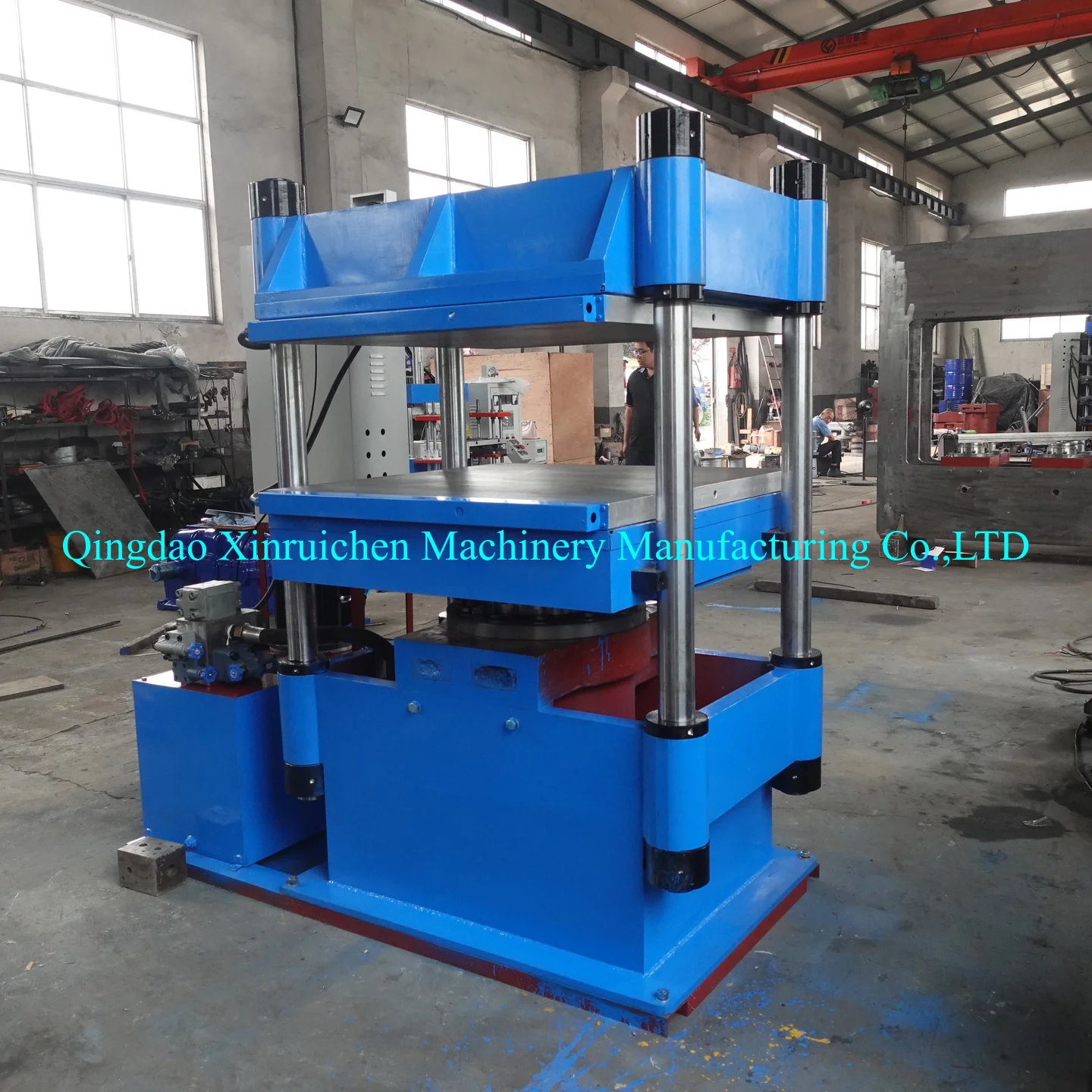 Automatic hot pressing oil seal vulcanizer four column hydraulic vulcanizing molding machine