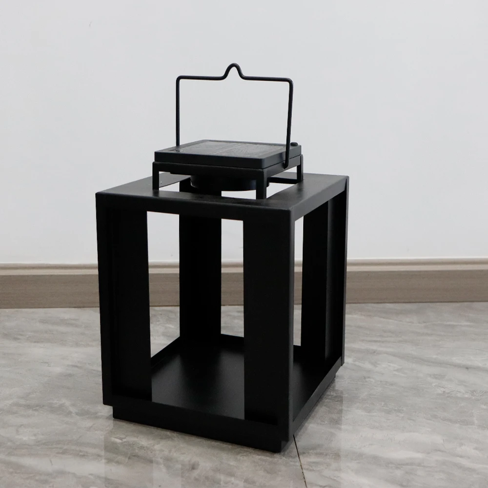 Outdoor Portable Solar Lantern Metal Waterproof Hanging Lantern Lamp Garden Camping Outdoor Lighting